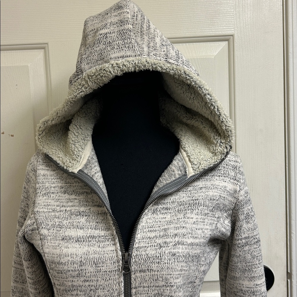 Kuhl Ascendyr Hooded Fleece Jacket with Pockets , Size XS, Ash gray, EUC - Picture 2 of 10
